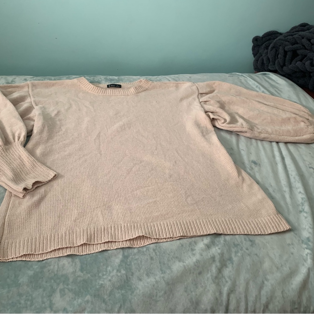 Cream colored sweater- 2x -brand Very j